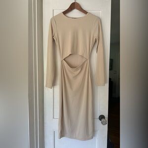 Elegant Beige Long Sleeve Dress